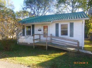 404 Joe St, Waverly, TN 37185