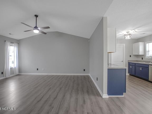 5th image of 412 Midnight Drive