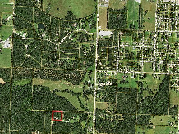 4th image of 3295 S 175th Rd
