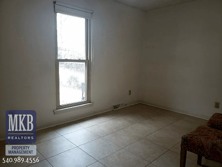 3123 Glenmont Dr — Photo 16