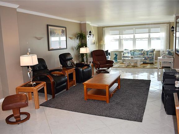 4th image of 5200 Brittany Dr S APT 102