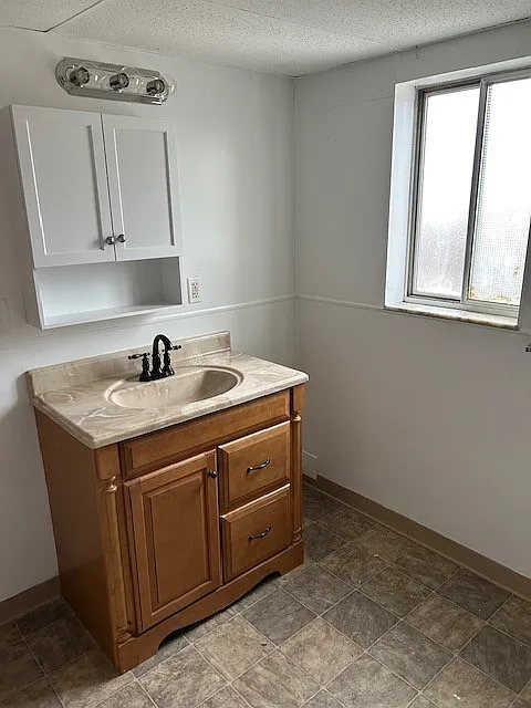 2 bed, 850 sqft, $895 — Photo 4