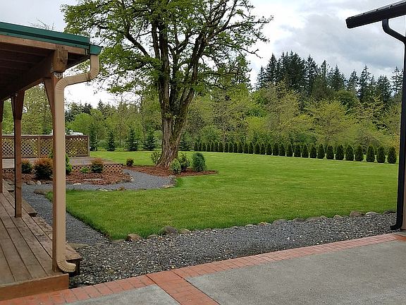 2nd image of 16312 NE 72nd Ave