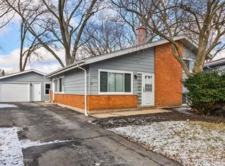 110 Willow St, Park Forest, IL
