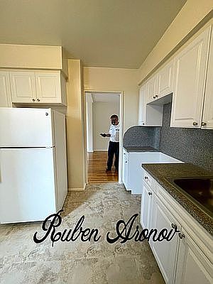 3rd image of 16201 Highland Ave #5
