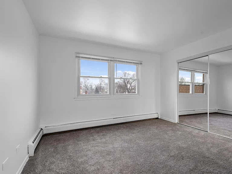 6645 N California Ave #301 — Photo 10