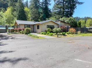 19861 Renton Maple Valley Rd SE, Maple Valley, WA 98038