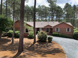 107 Forest Square Ln, West End, NC 27376