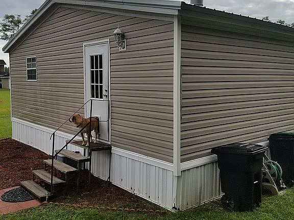 3rd image of 10812 Morningside Ln