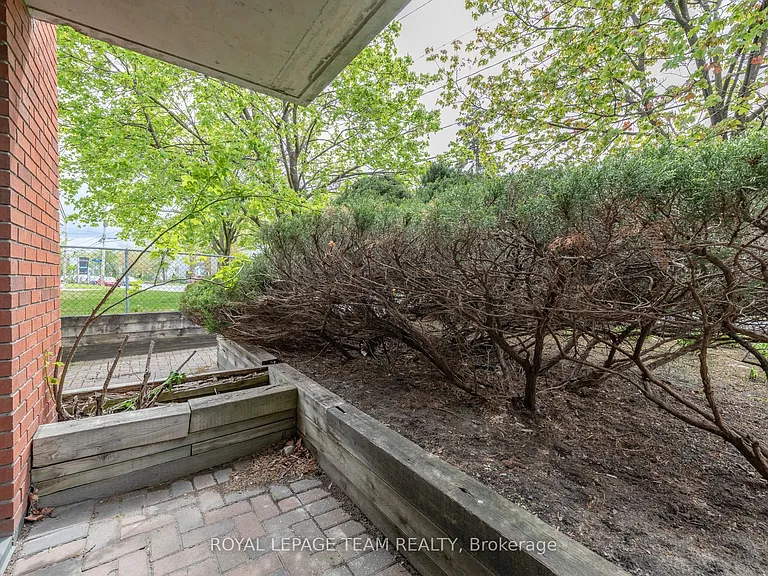 939 N River Rd #105 — Photo 32