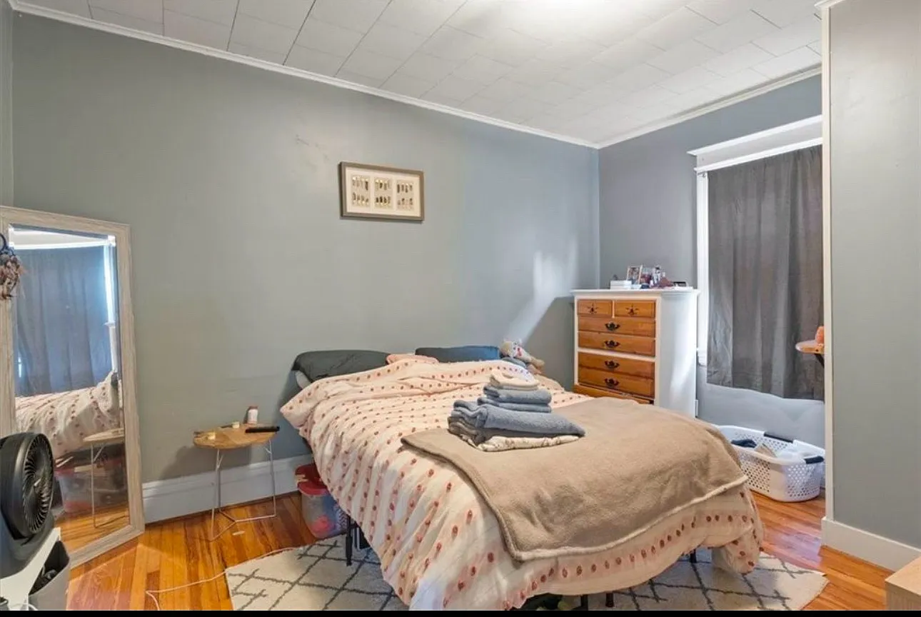 2 bed, 2548 sqft, $1,700 — Photo 3