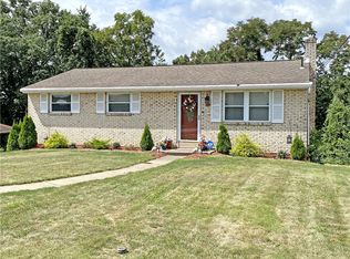 1063 Fiddleback Dr, Mc Kees Rocks, PA 15136
