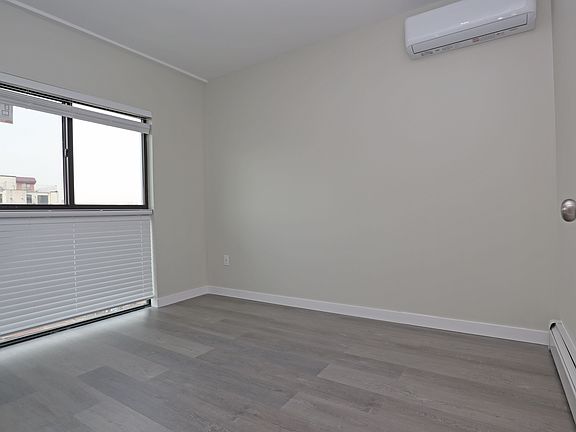 5th image of 7163 161st St #2A
