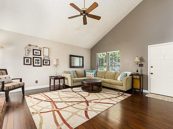 3rd image of 5688 Keating Dr
