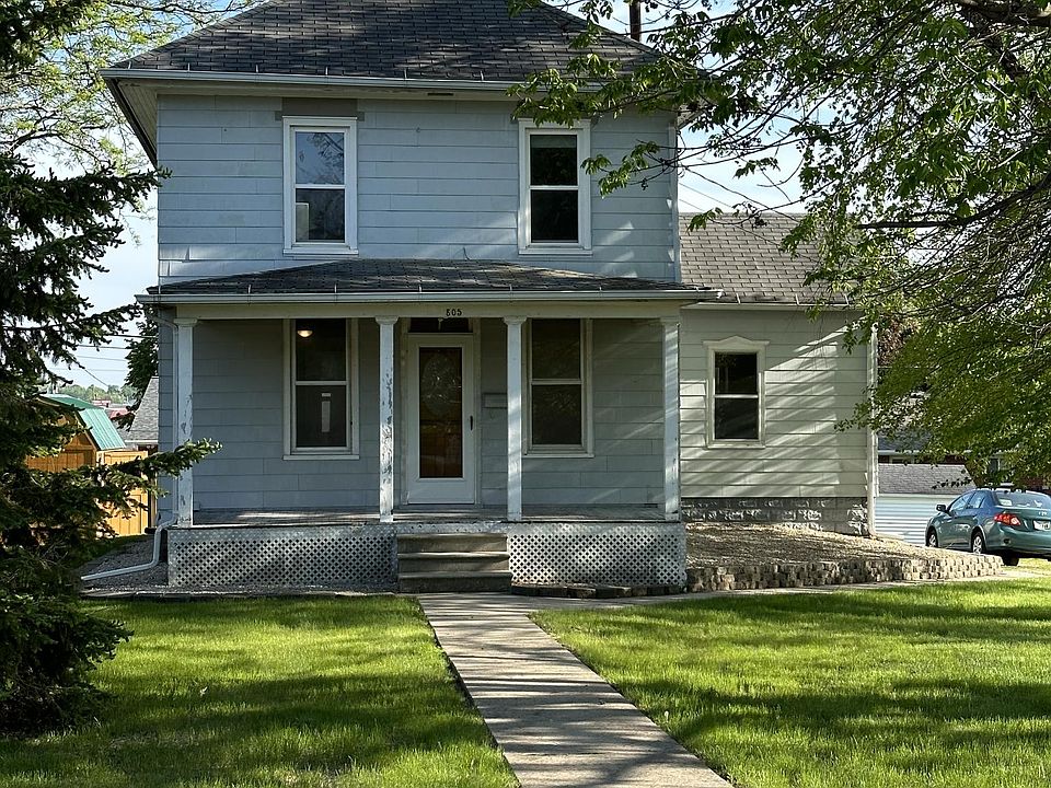 1st image of 805 7th Ave SE