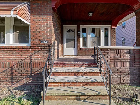 3rd image of 17806 Delavan Ave