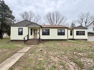514 Sycamore St, Scott City, MO 63780