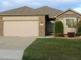 46548 Red River Dr, Macomb, MI 48044