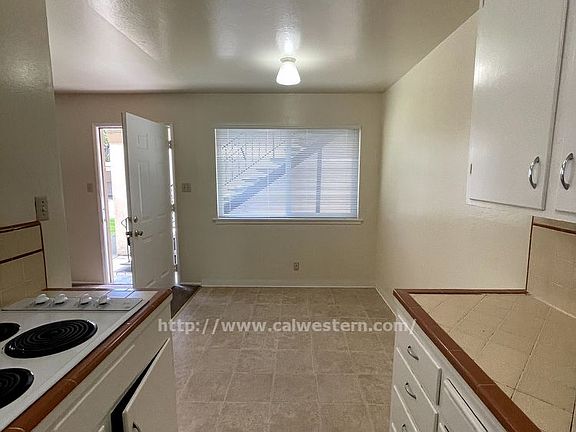 3rd image of 628 San Juan Dr Unit F