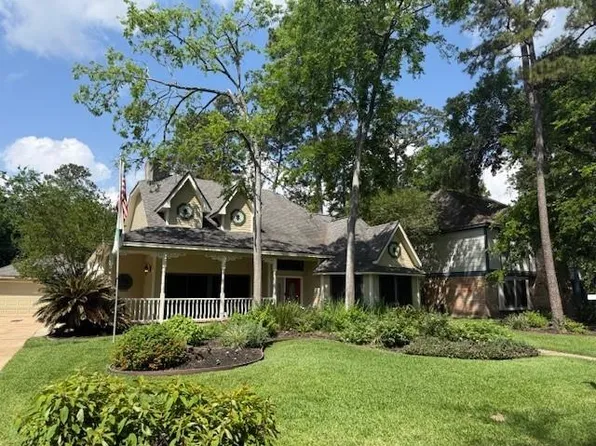 17703 Oaksham Ln, Spring, TX 77379