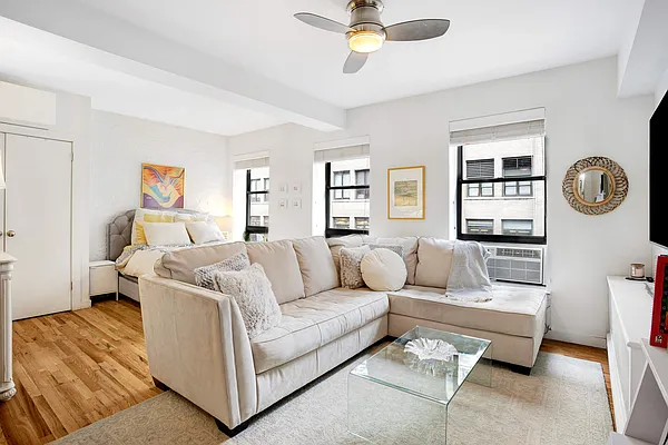 Rented by Compass | media 6