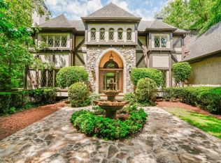 310 Green Park Ct, Sandy Springs, GA 30327