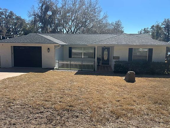 2nd image of 3824 SW Shorewood Dr