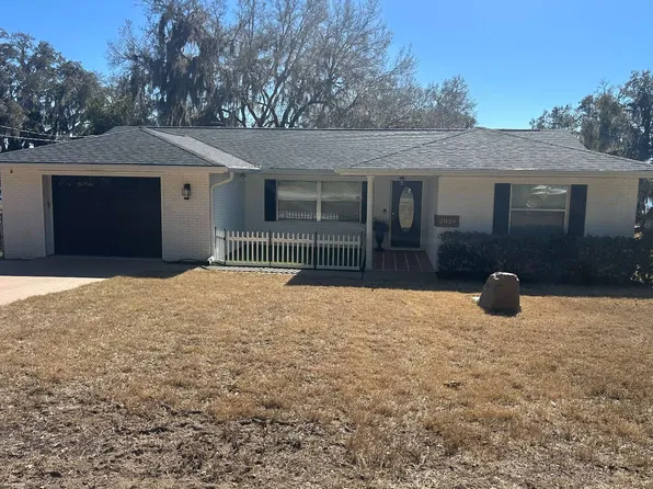 3824 SW Shorewood Dr, Dunnellon, FL 34431