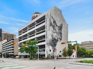 735 W 12th Ave SW #402, Calgary, AB T2R 1J7
