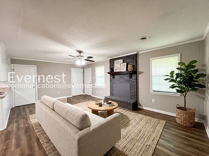 731 Cumberland Cv — Photo 2