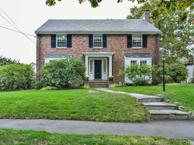39 Arlington Rd, Brookline, MA, 02467
