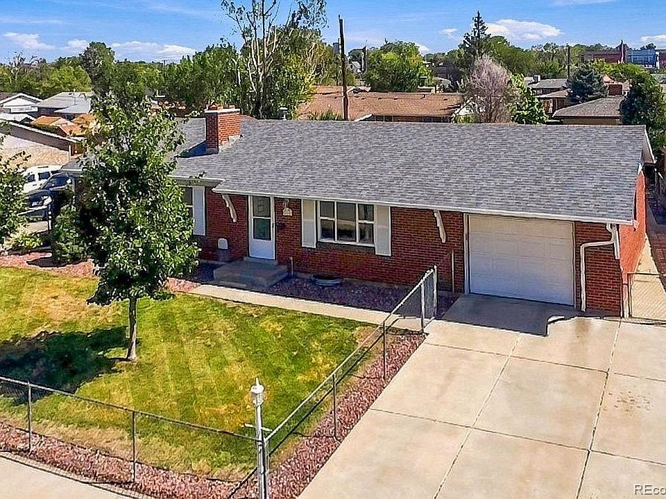 1st image of 264 Balsam Avenue