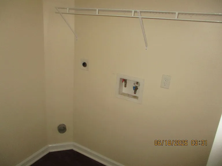 3907 Ipswitch Ln — Photo 6