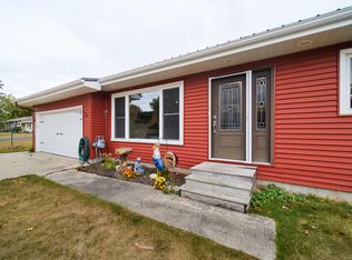 2121 Hill Rd, Manistee, MI 49660