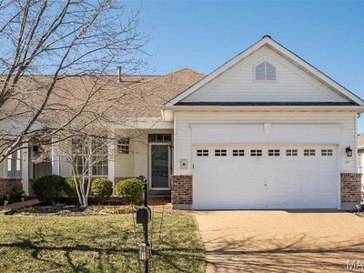 247 Pigeon Dr #V, Lake Saint Louis, MO, 63367