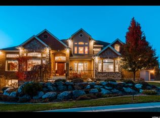 571 E Happy Hollow Ln, Kaysville, UT 84037