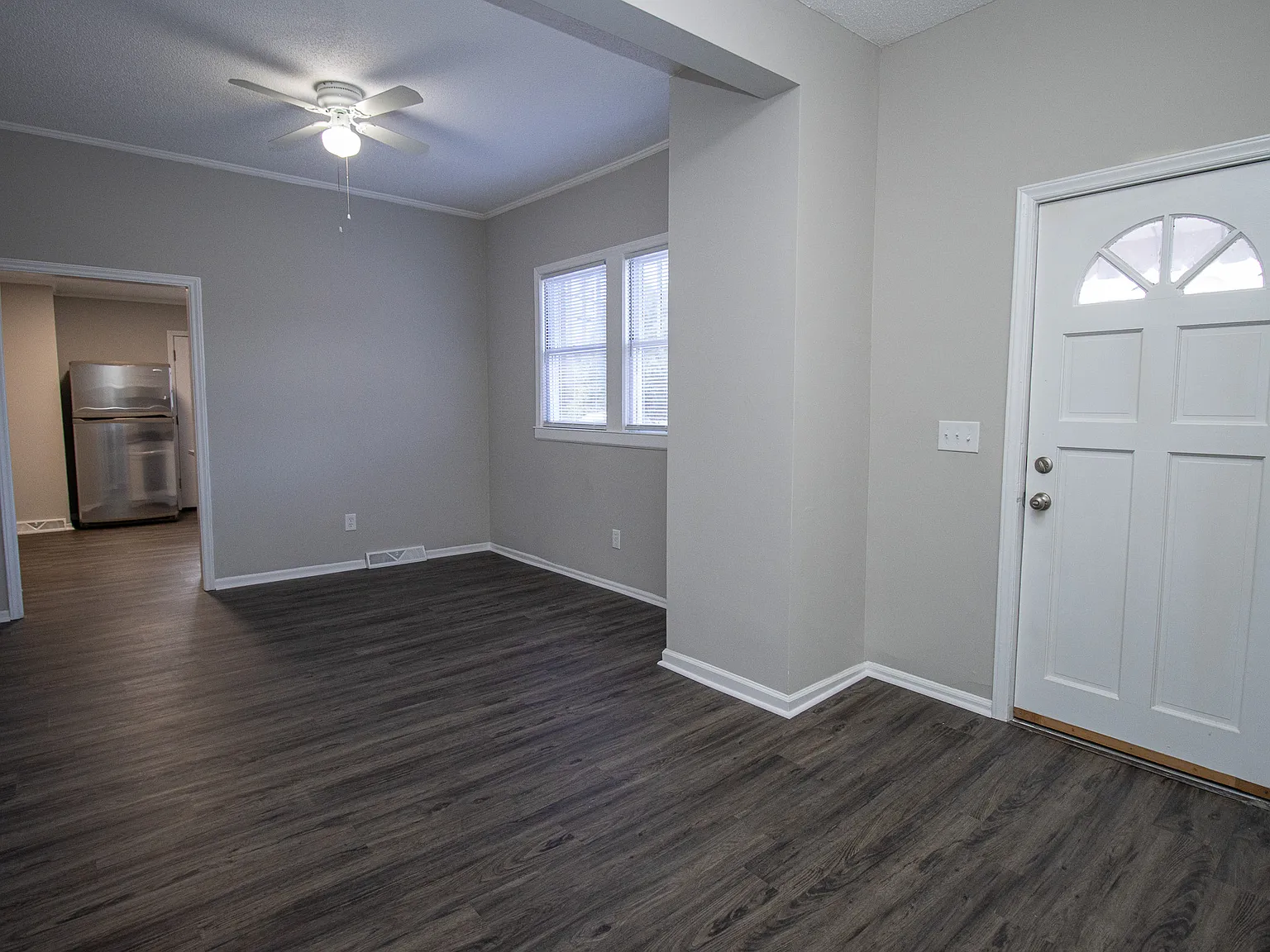2 bed, 920 sqft, $1,725 — Photo 4