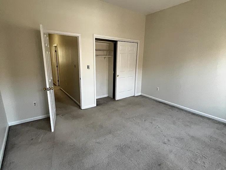 1805 Daly St — Photo 23