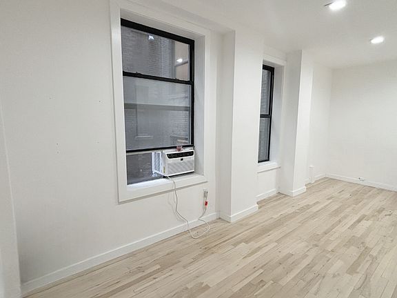 4th image of 251 W 92nd St APT 8D1