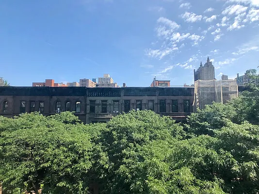 Rented by Irving Properties of New York, LLC | media 13