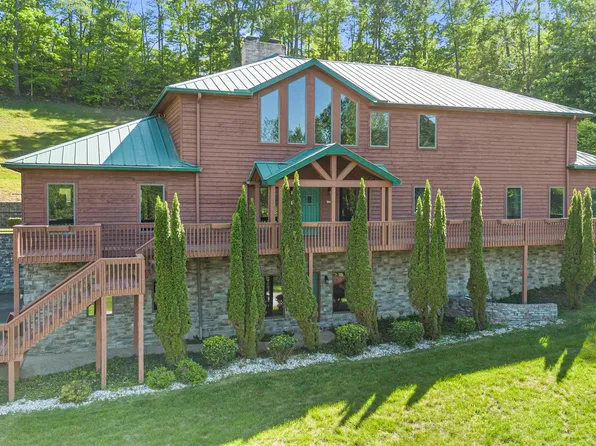 2860 Oakwood Ct, Flatwoods, KY 41139