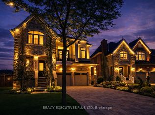 10 Sim Hill Cres, King, ON L7B0C4