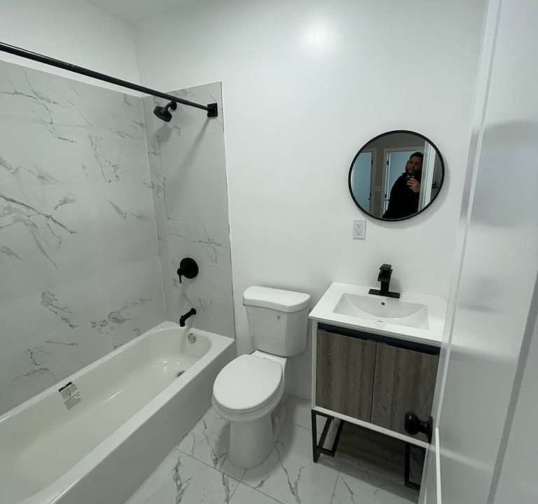 2nd image of 387 Avon Ave #C1