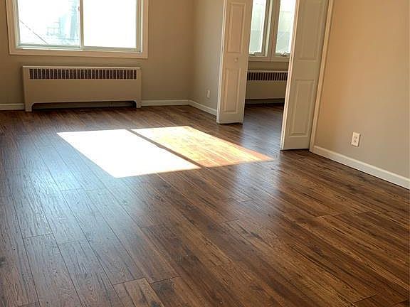 2nd image of 137 N Center St APT 3