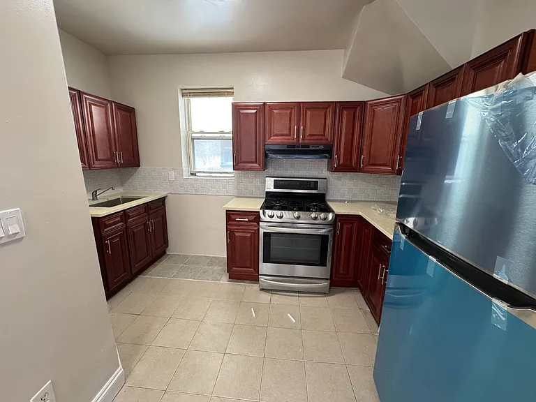 1451 Rosedale Ave #1 — Photo 7