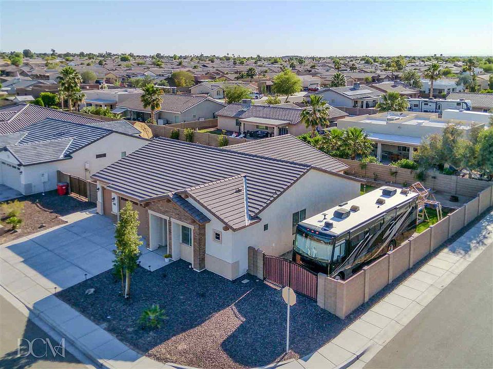 1st image of 10122 S Solar Ave