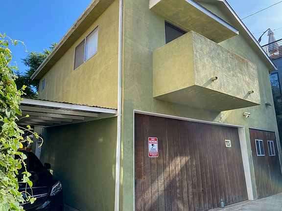 apartment above garage no shared walls