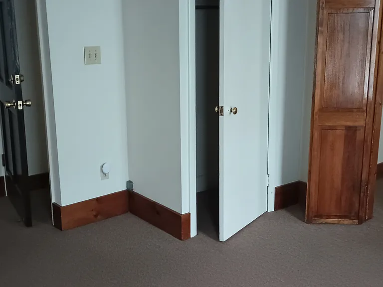 72 Maryland Ave #B — Photo 2
