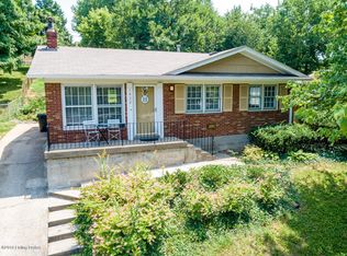 1622 Whippoorwill Rd, Louisville, KY 40213