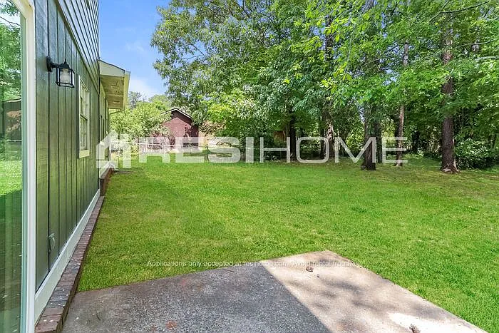 7904 Stanebrook Dr — Photo 14